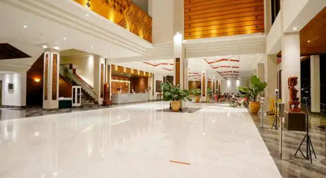Niagara Hotel Lake Toba & Resorts, Rezerwuj Hotel Parapat Sumatra