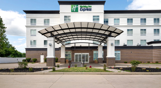 Holiday Inn Express Richmond by IHG, Book Hotel Richmond Indiana