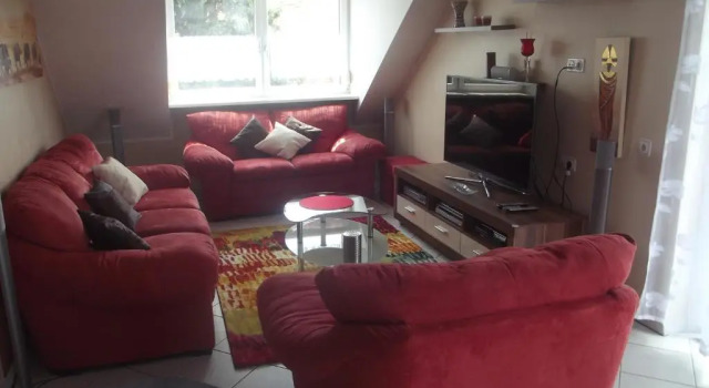 Ferienwohnung in Puschendorf, Varaa Huoneisto Hotellit Baijeri pysäköinnillä, Pysäköinti