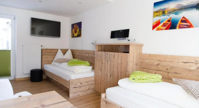 Студия Haidegger Appartements
