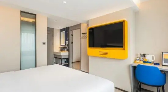 Люкс Deluxe 7Days Inn Youpin Premium Hotel (Kunming Railway Station)