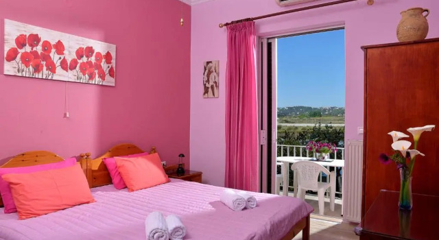 Апартаменты с 2 комнатами с видом на море Annas Apartments and Studios - Planespotters Paradise