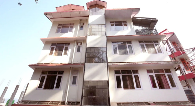 OYO 10084 Home 2BHK Wooden Cottage Bhattakufer