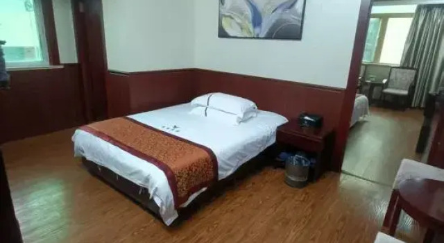 Люкс Xinpeng Hotel