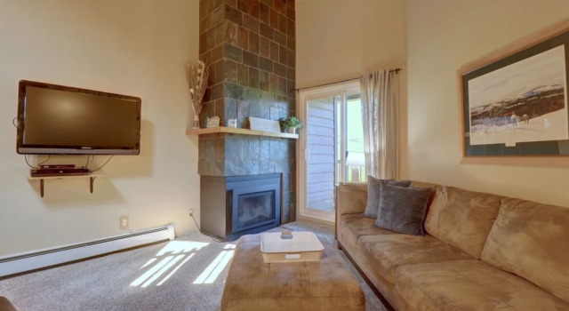 D303 Tree House 2br+loft 2ba 2 Bedroom Condo by Redawning