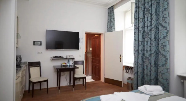 Студия Comfort Vienna Studio Apartments