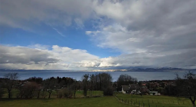 Шале с 2 комнатами Chalet paisible dans la nature avec belle vue sur le lac Léman