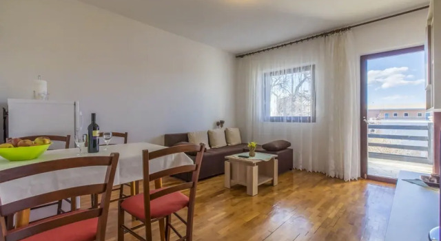 Apartmani Milan, Забронировать Апартаменты/квартира Отели Приморско-Горанской жупания с парковкой, Парковка