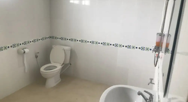 Коттедж с балконом Hadthong Resort