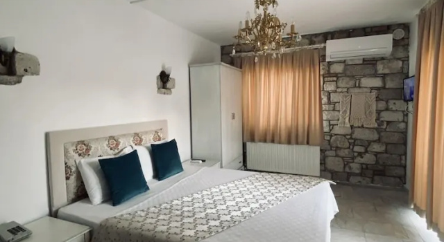 Двухместный номер Standard с красивым видом из окна Alacati Sardunya Hotel