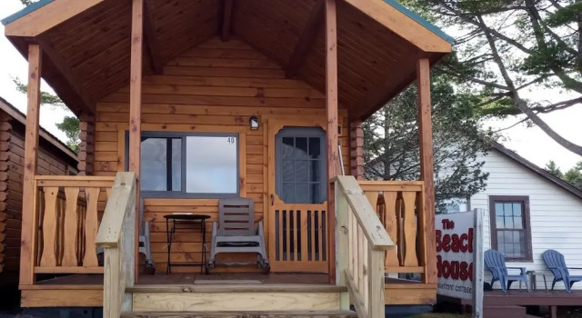 Семейный номер Standard рядом с пляжем Beach House Lakeside Cottages