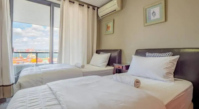 Executive apartment at Ushaka Marine, Забронировать Апартаменты/квартира Отели Дурбана с парковкой, Парковка