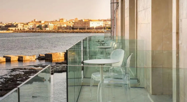 Полулюкс Re Dionisio Luxury Suites