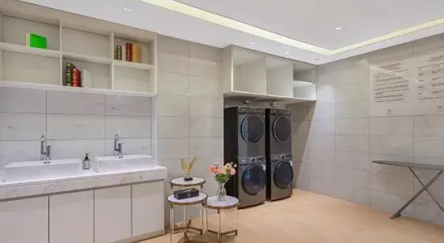 Vienna International Hotel (Zhenjiang Yangzhong), Reserva ahora Hotel Yangzhong 