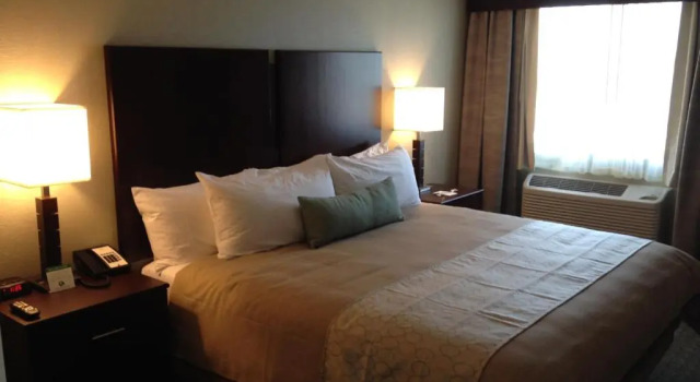 Номер Standard GrandStay Hotel & Suites - Glenwood