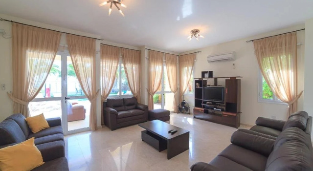 Sunrise Beach Villas II, Boek Hotel Peyia Paphos