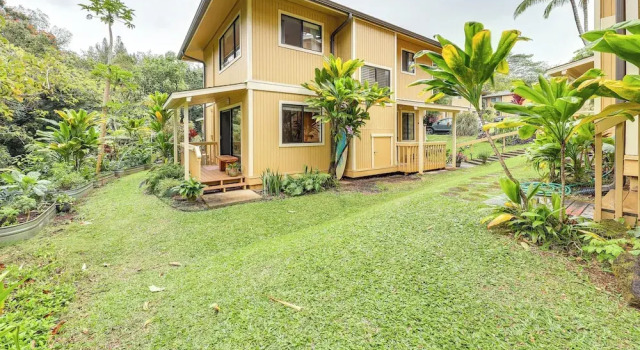 Апартаменты ~ 2 Mi to Beach: Princeville Condo w/ Private Deck