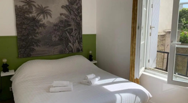 FERRY : T1 confortable proche centre-ville Brest ✽, Rezerwuj Hotel Brest 