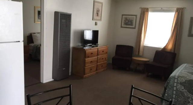 Люкс Bishop Village Motel