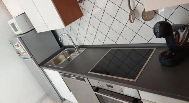 Charming modern house with the new swimming pool - apartment Maya 2, Buchen Sie Ferienwohnung Hotels in Gespanschaft Split-Dalmatien mit Pool, Schwimmbad