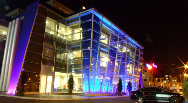 Admiral Hotel Arena, Buchen Sie Hotel Novi Beograd 