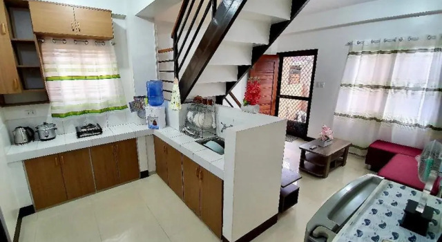 Kaitleen Home Stay Door 3, Buchen Sie Hotel Tacloban Leyte