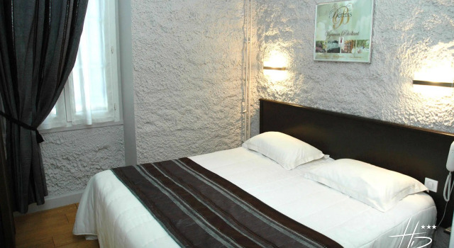 Logis Hostellerie des Ducs, Забронировать Отель Дюра Lot-et-Garonne