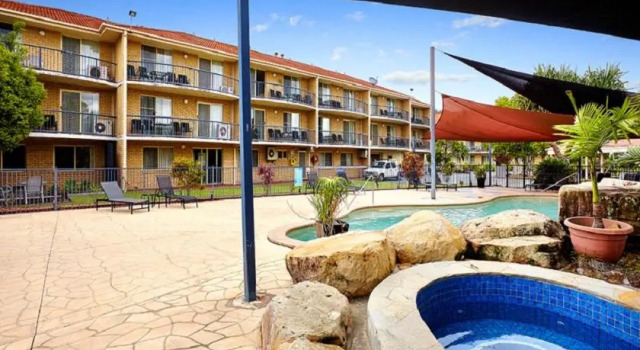 Апартаменты Tamarind Sands Resort