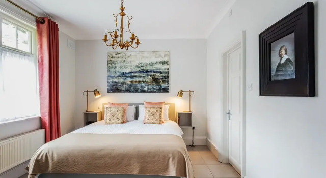 Ship Bungalow, Забронировать Отель Бизнес-отели Англии, 4* 5*