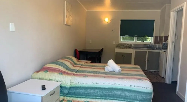 Apple Motor Inn