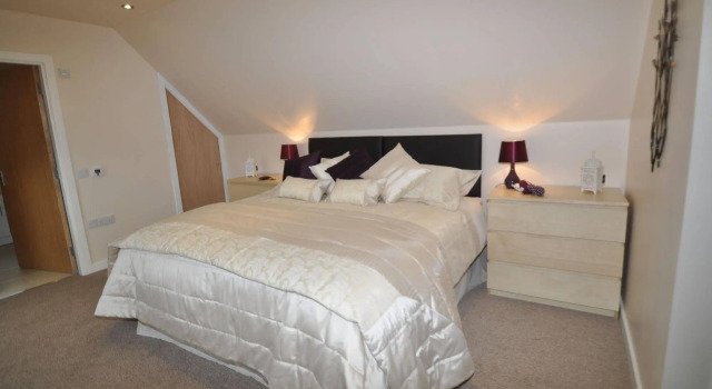 Willowbarn Self-Catering Rafford, Book Feriehus Hoteller i Forres med parkering, Parkering
