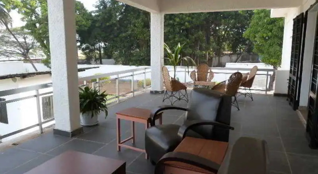 Villa Ratoma, Varaa Villa Conakry Guinea