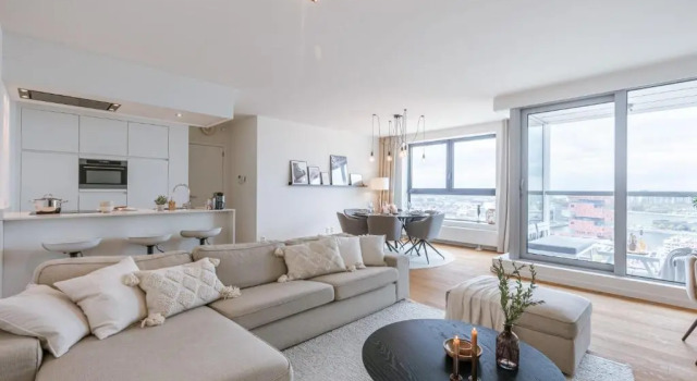 Апартаменты Apartment With Beautiful View of Antwerp