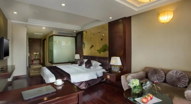 Люкс Luxury Golden Silk Boutique Hotel - Hanoi Old Quarter