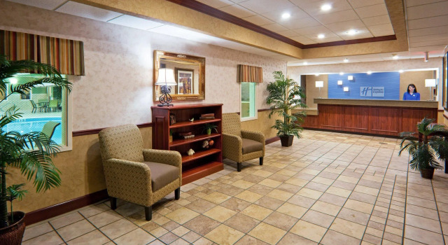 Holiday Inn Express & Suites Troy by IHG