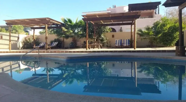 Апартаменты с 3 комнатами Hacienda Bella