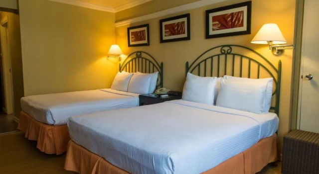 Четырёхместный номер Standard Kapok Hotel