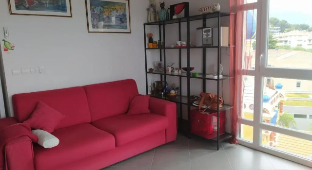 Апартаменты MENTON Hermitage Park Apartment