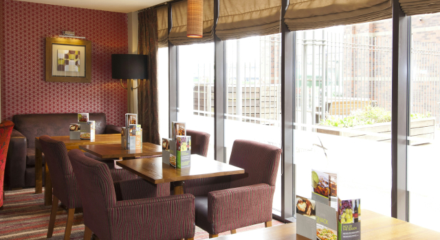 Premier Inn Leeds City Centre - Leeds Arena, Забронировать Отель Отели Лидса 3 звезды, рядом с Парк Mandela Gardens, 3*