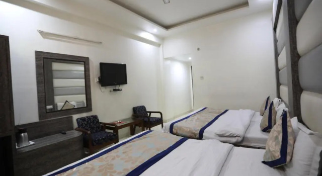 Семейный номер Standard Hotel Jagdish Residency