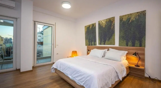Tirana Sweet Apartments by TS, Забронировать Апартаменты/квартира Тирана область Тирана, рядом с Skanderbeg Square