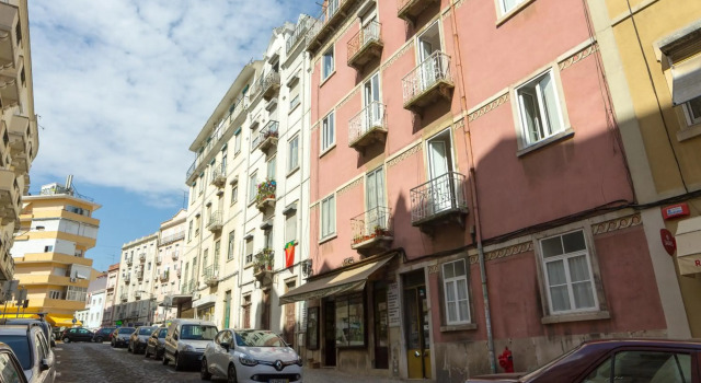 Lisbon heart 1-cozy Flat-Family Friendly