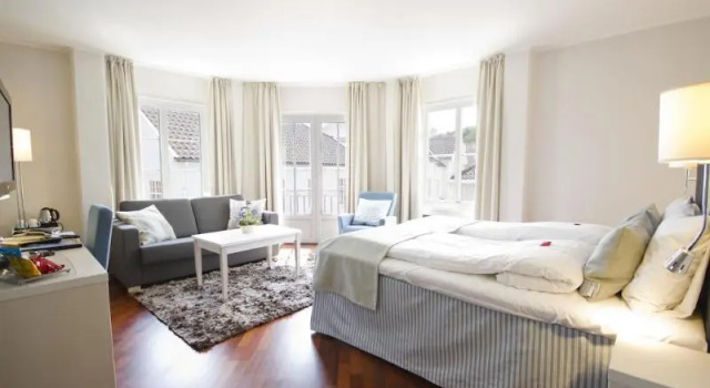 Полулюкс Standard Home Hotel Grimstad