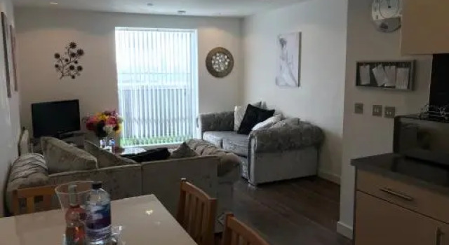 Executive 2 bedroom heart of BBC Media City