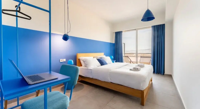 Номер Economy Yellowsquare Athens