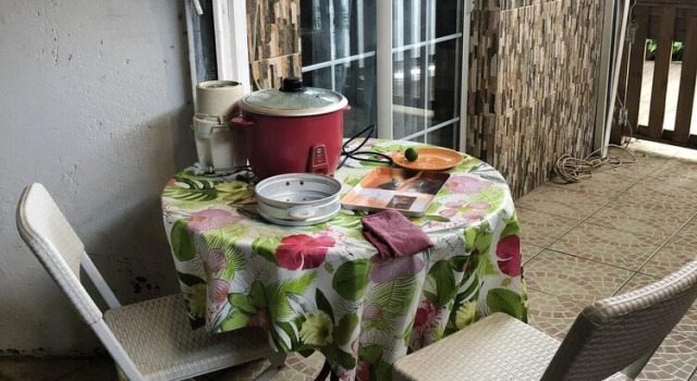 Studio in Saint-Pierre, with Furnished Terrace And Wifi - 20 Km From the Beach, Réserver Appartement Saint-Pierre Réunion