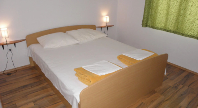 Apartment Ante - free parking: A1 Sveti Filip i Jakov, Riviera Biograd