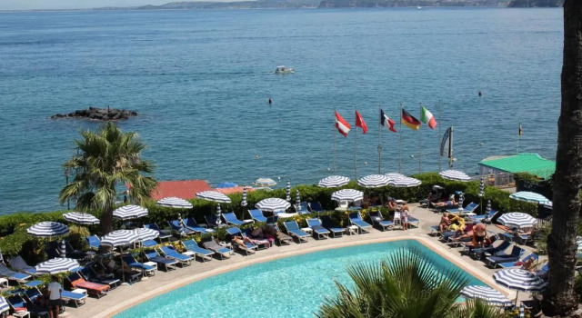 Двухместный номер Standard с балконом и с видом на море Hotel Terme Alexander