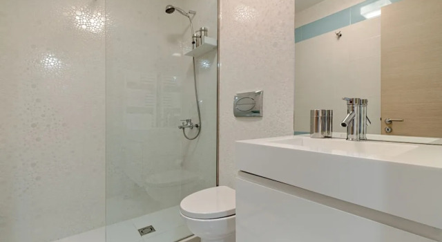 Апартаменты с 2 комнатами с балконом и с видом на озеро THE ROOMS - Serviced Apartments Tirana