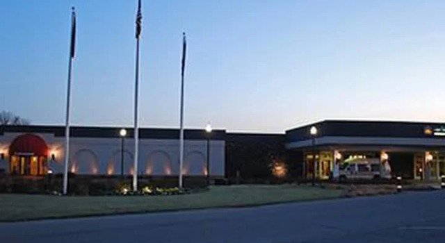 Номер Deluxe SureStay Plus Hotel by Best Western Lehigh Valley